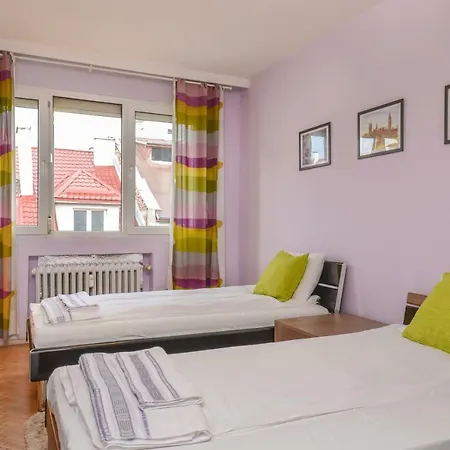 Our Is Your - Cosy Two Bedroom Next To Ndk And Vitoshka Apartment Sofia