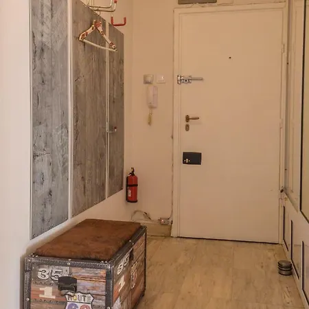 Our Is Your - Cosy Two Bedroom Next To Ndk And Vitoshka * Sofia