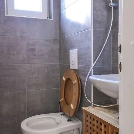 Our Is Your - Cosy Two Bedroom Next To Ndk And Vitoshka *